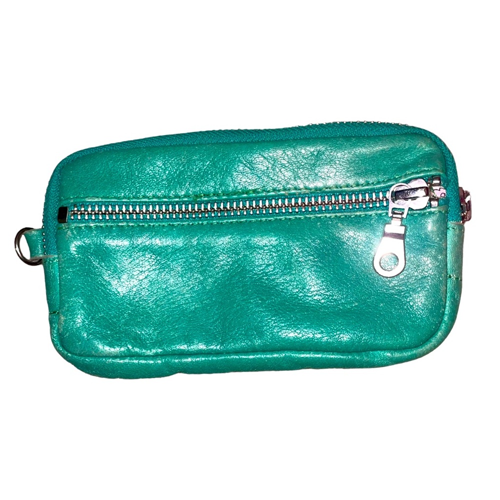 Women’s buttery soft genuine leather green zip around pouch wallet wristlet